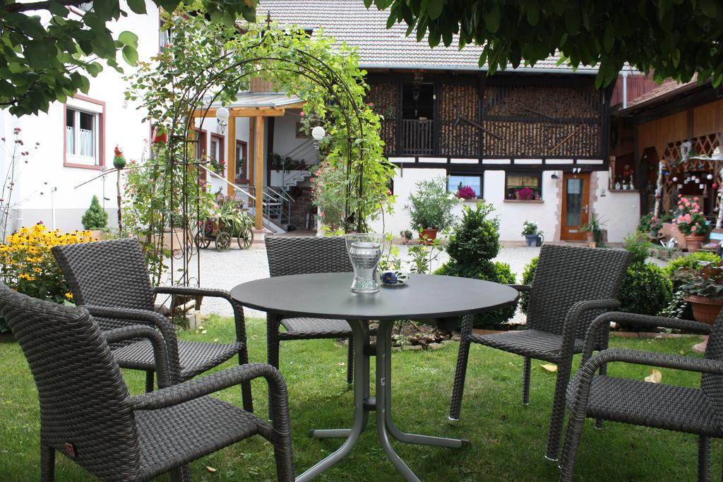 Ferienwohnung Fam. Hoehn Kappel-Grafenhausen Bagian luar foto